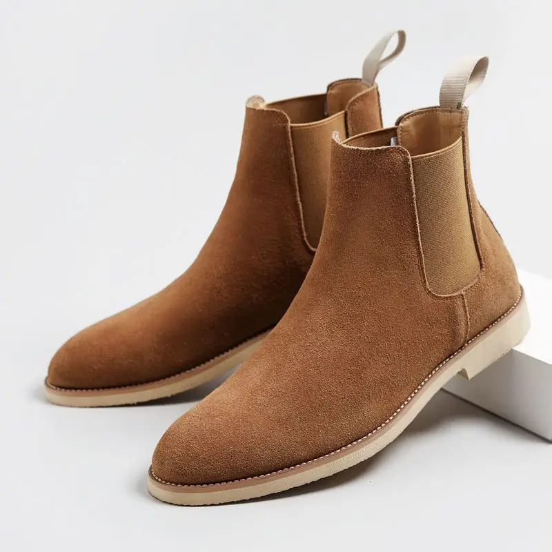 men's retro chelsea boots with medium-high ankle design