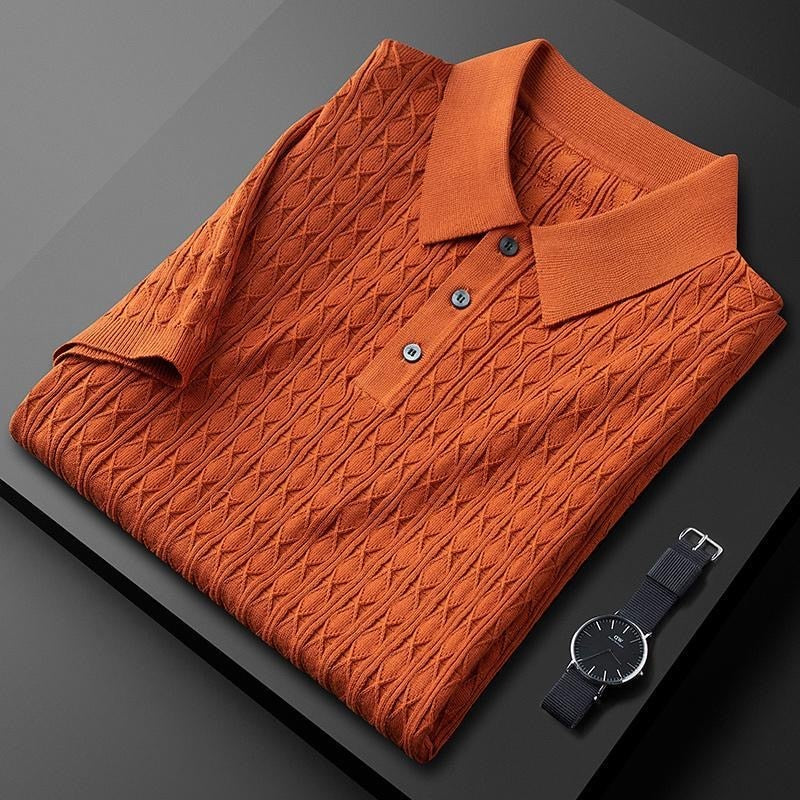 men's textured short sleeve polo top with three-button placket